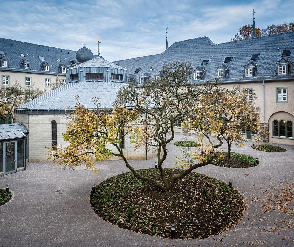 Kardinal Schulte Haus Hotel Bergisch Gladbach Exterior foto
